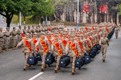武警重庆总队喜迎春季新兵入营